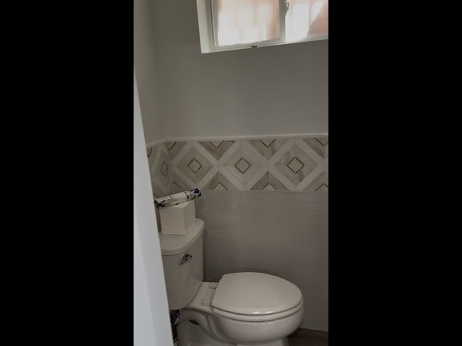 Photo - 2908 Fort Baker Dr SE