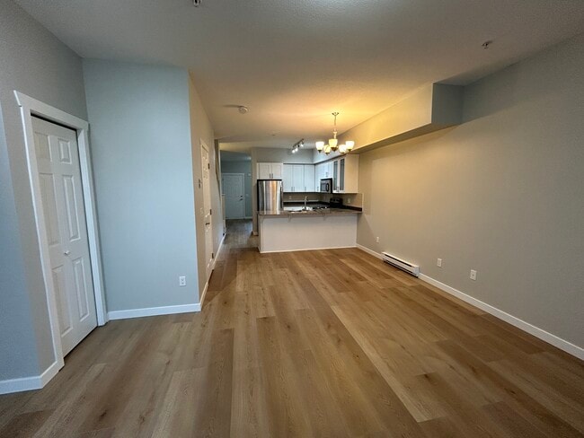 Photo - 211-13958 108 Avenue Unité 211