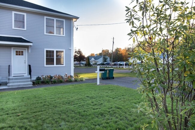 Photo - 5 W Chapel St