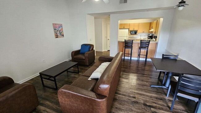 Photo - 15115 Buckhorn Ct Apartamento Unidad ID1018127P