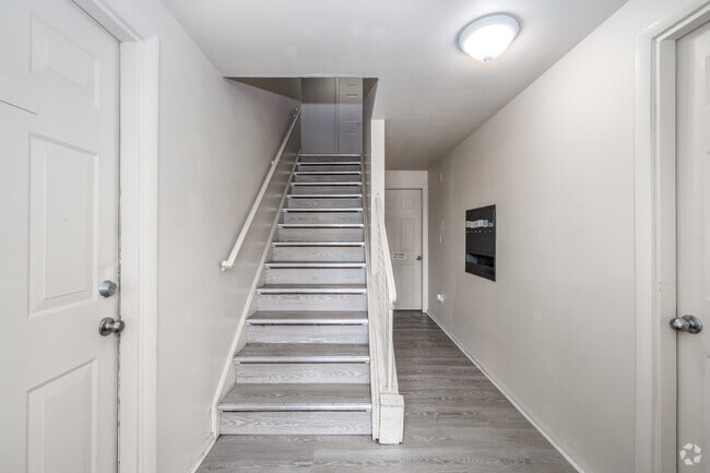 Photo - Valentine Gardens