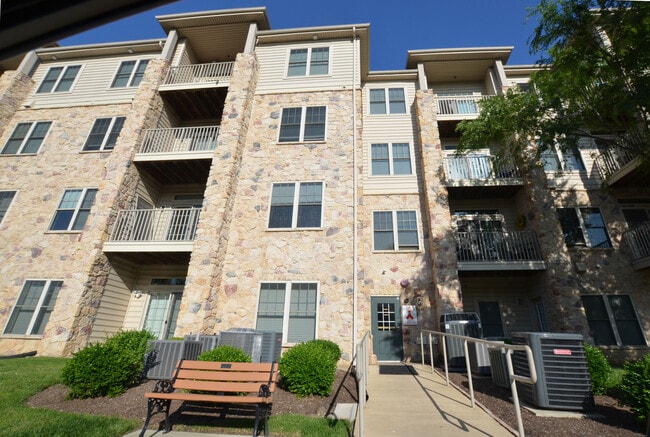 Photo - 3000 Fountainview Cir Unit 315
