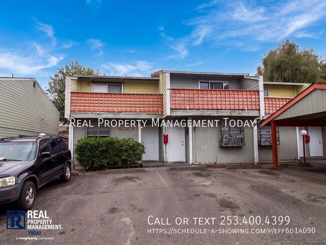 Building Photo - 8414 27th St W Unit A
