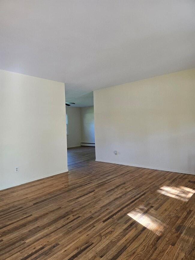 Photo - 74 Clifton Pl