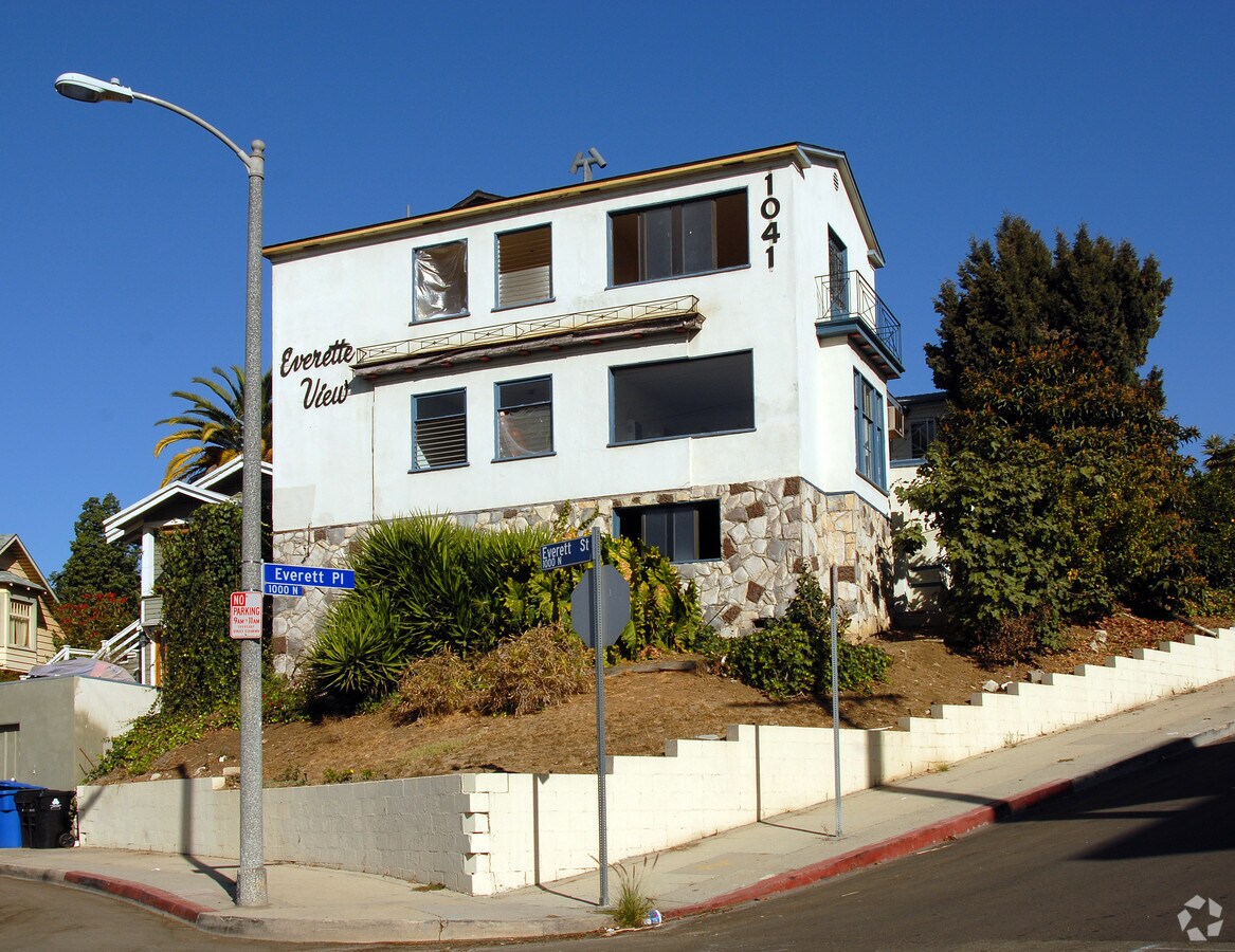Photo - 1041 Everett Pl