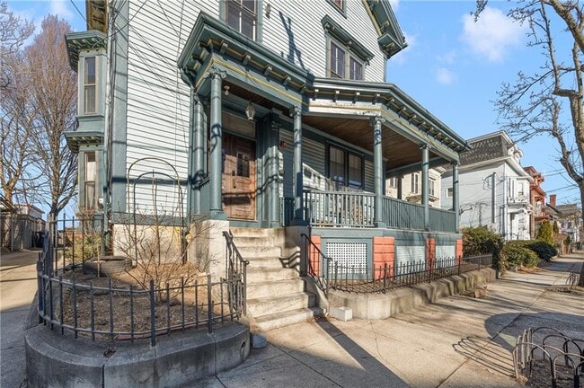 Photo - 89 Oak St Unit 2