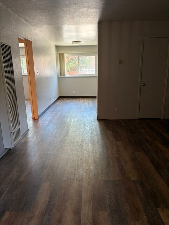 Photo - 320 Franciscan Ct Unit 7