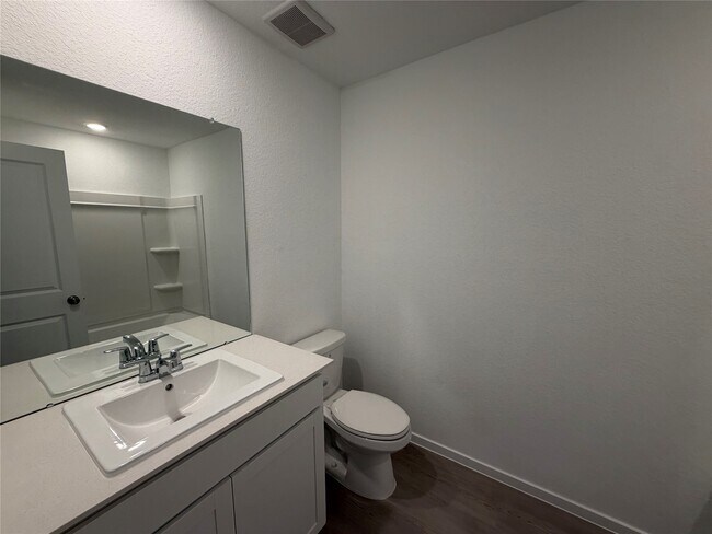 Photo - 16718 Old Wagon Wy