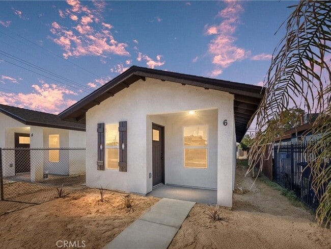 Photo - 6 S Owens St Casa