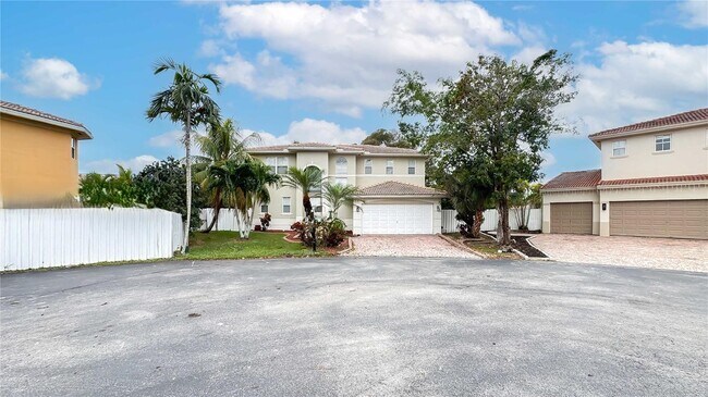 Photo - 2398 SW 132nd Ter