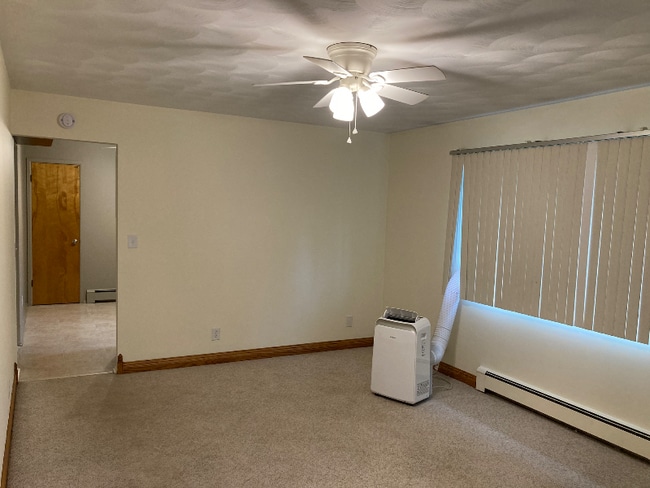 Photo - 4612-4612 Tolland Ave Unit 4612