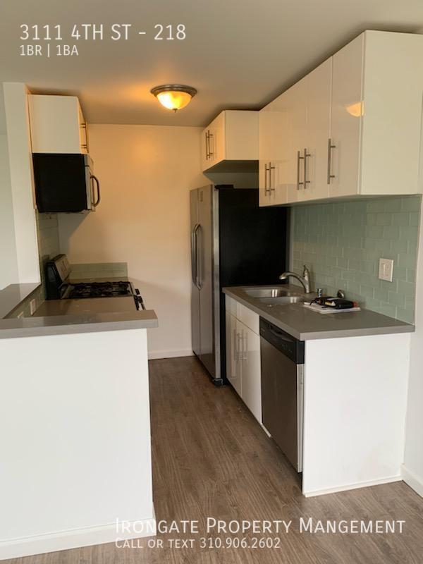 Photo - 3111 4th St Unidad 218