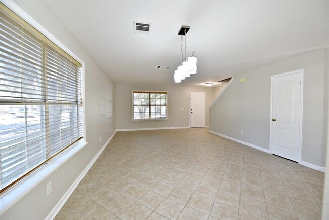 Photo - 3627 Windhill Loop