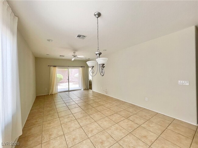 Photo - 2376 Rift Valley St