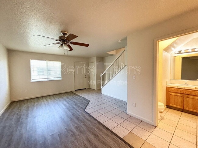 Photo - 936 W 13th St Unit C