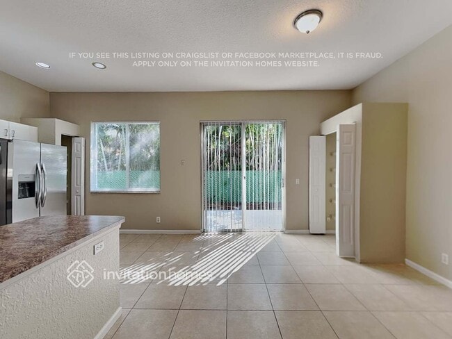 Photo - 5036 Heron Pl