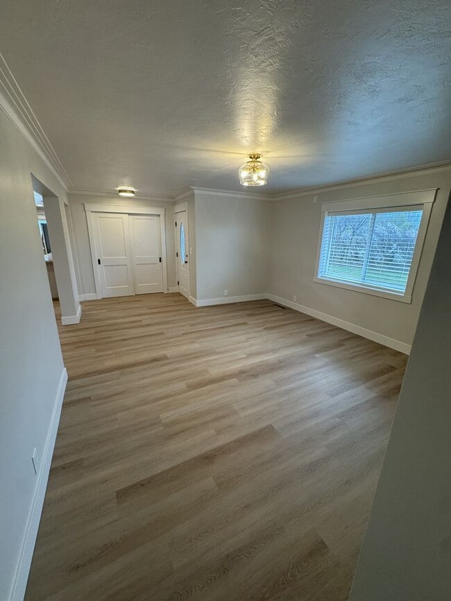 Photo - Completely Remodeled 4 Bed, 2 Bath Country Home – 1.5 Acres – Horse & Livestock Friendly!