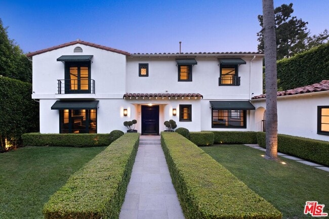 Photo - 1443 N Doheny Dr