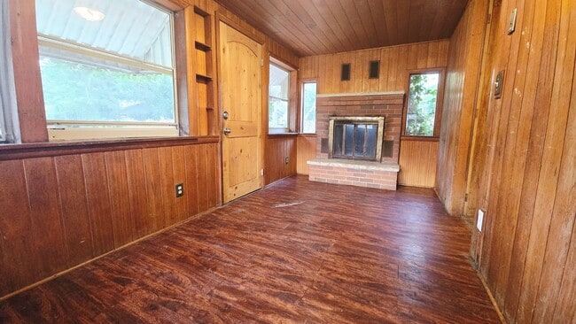 Photo - 2904 Knight Ave