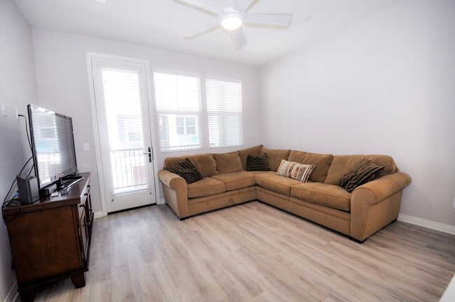 Photo - 503 Hummingbird Ln Unit Rental