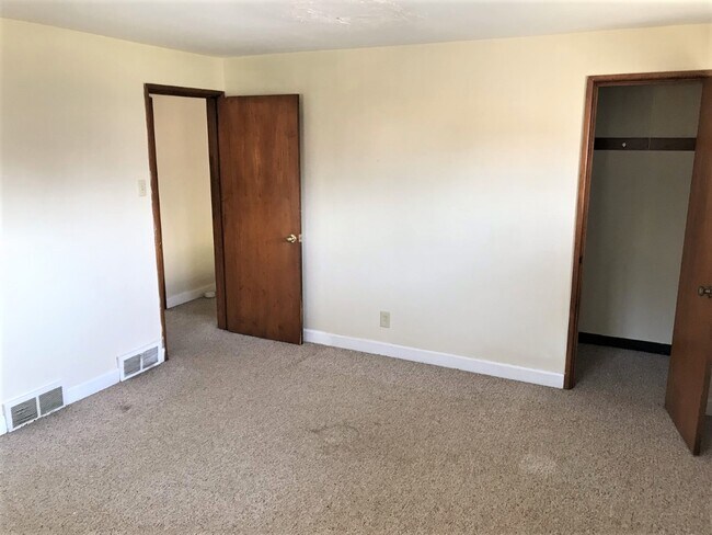 Photo - 1163 Highland Ave
