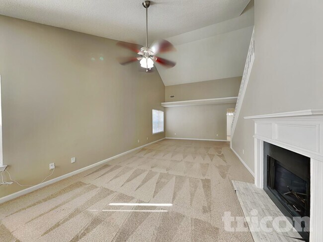 Photo - 4265 Reserve Hill Crossing