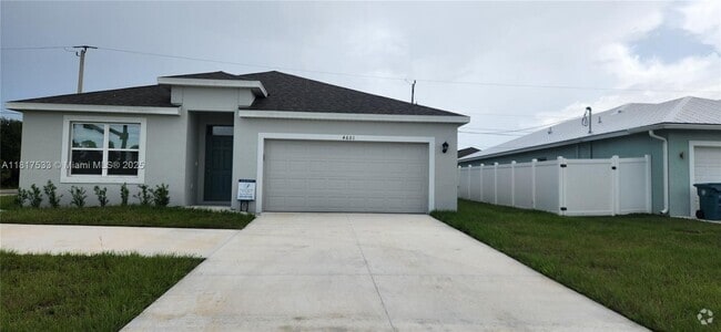 Building Photo - 4601 SW Savona Blvd Rental