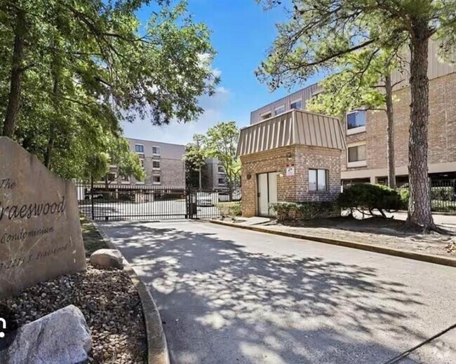 Building Photo - 2209 S Braeswood Blvd Unit 33J Rental