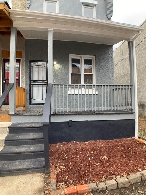 Photo - 758 N DeKalb St