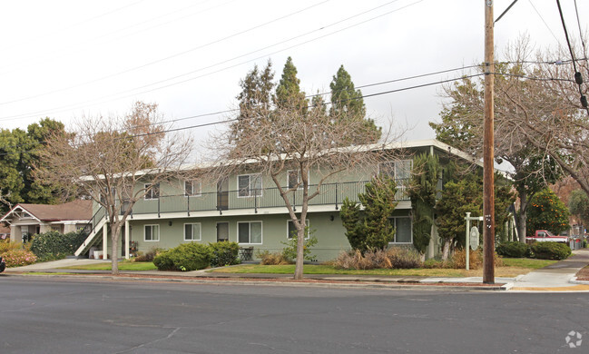 Building Photo - Jefferson Street Rental