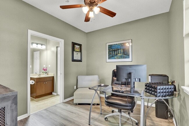 Photo - 136 Regions Way