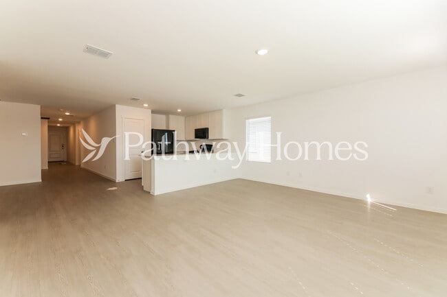 Photo - 11304 Rodeo Dr