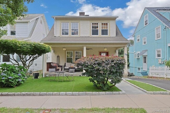 Photo - 21 Anderson Ave