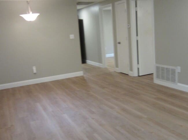 Photo - 174 Pattee Hill Rd