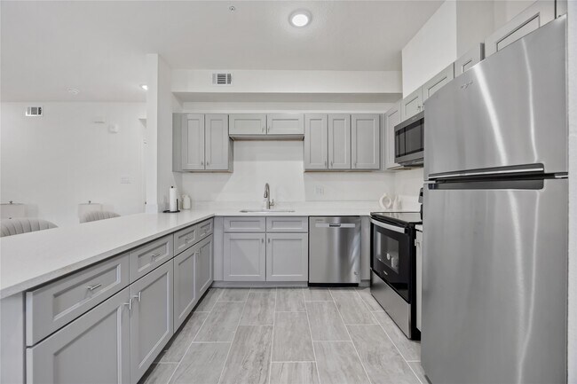 Photo - 9129 Brandon St Unit B6