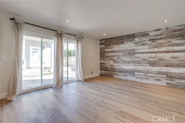 Photo - 11875 Wisteria Ave