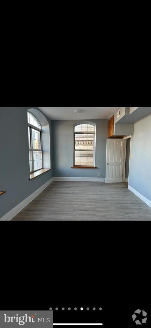 Building Photo - 928 Race St Unit 4A Rental
