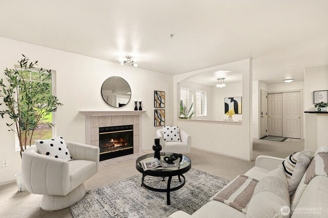 Photo - Beautiful 3 Bedroom 2 Bath Condo Newport Way Issaquah