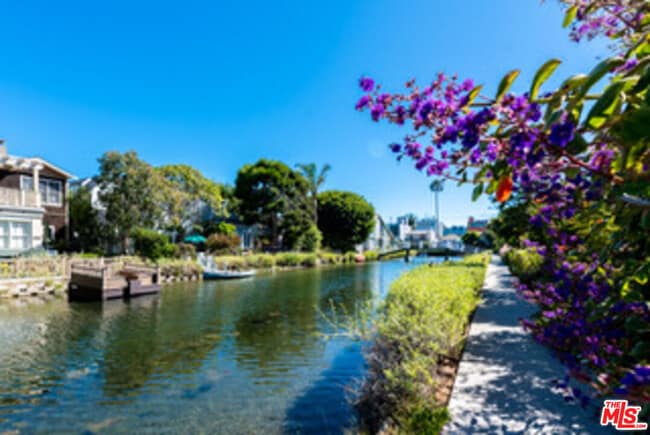 225 Sherman Canal