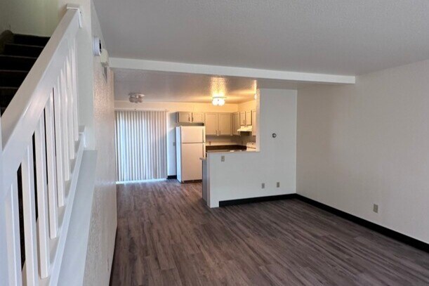 Appian Way Apartments