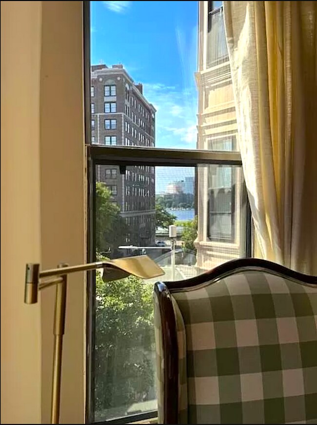 Photo - 199 Marlborough St Unit 303