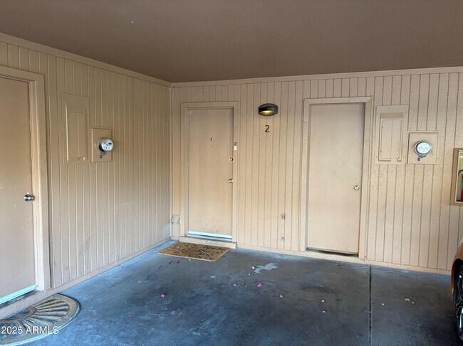 Photo - 10401 N 10th Pl