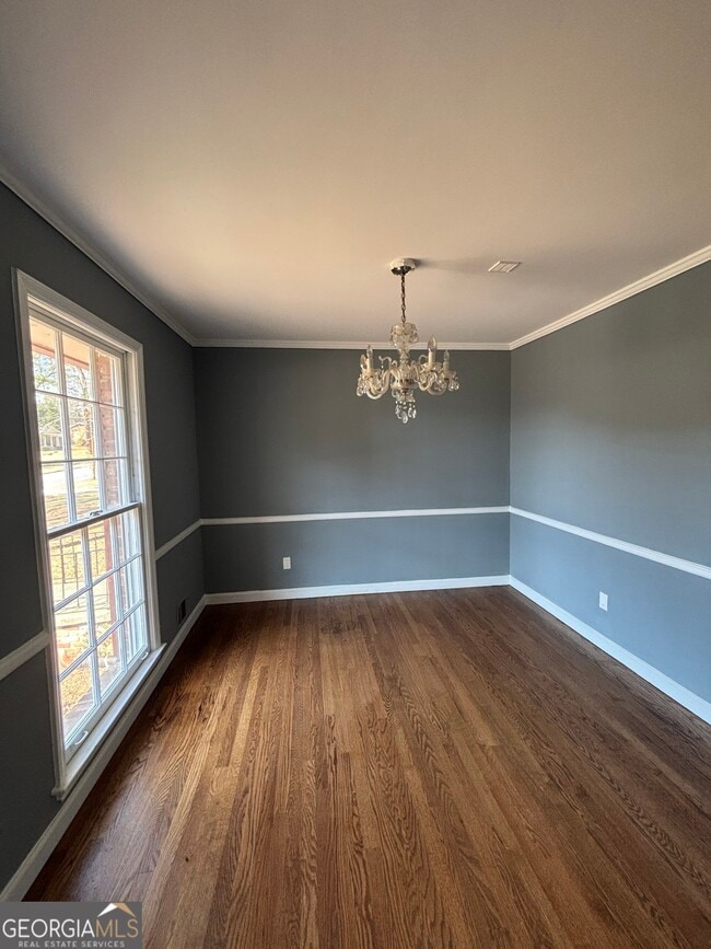 Photo - 2760 The Fontainebleau SW