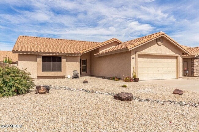 Building Photo - 9136 W Sequoia Dr Rental