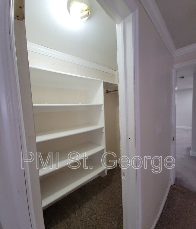 Photo - 1065 Canyon St