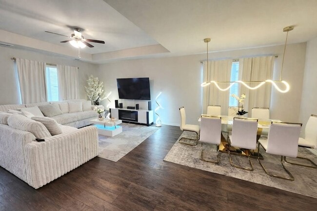 Photo - 9824 Dynamics Dr