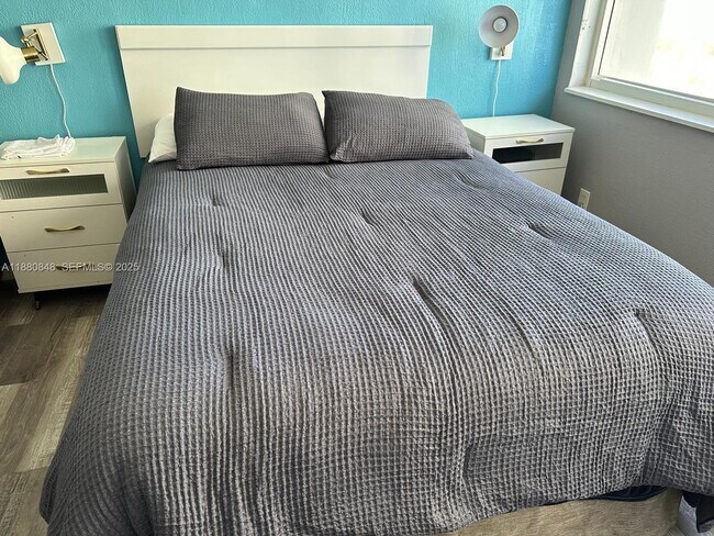 Photo - 19201 Collins Ave Unit 1027