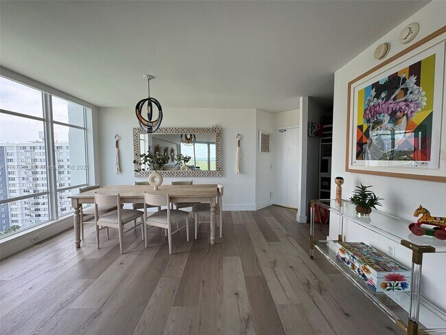 Photo - 5750 Collins Ave Unit 15F