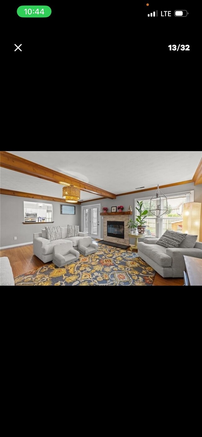 Photo - 181 Golden Maple Dr