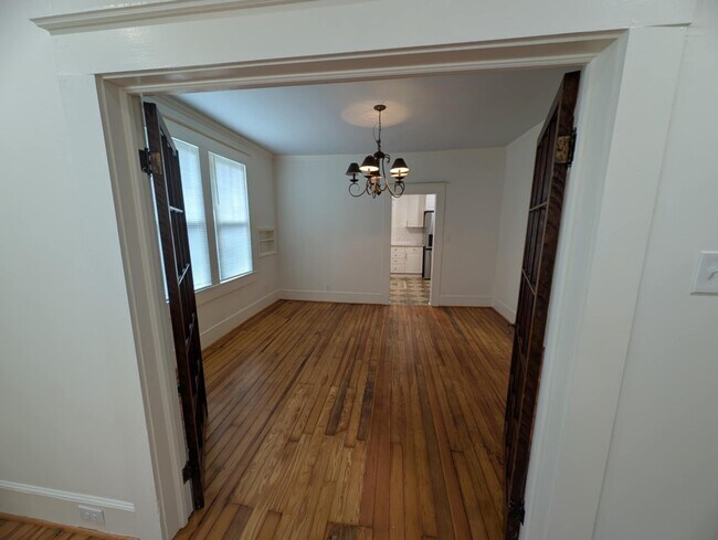 Photo - 2026 2nd Ave N